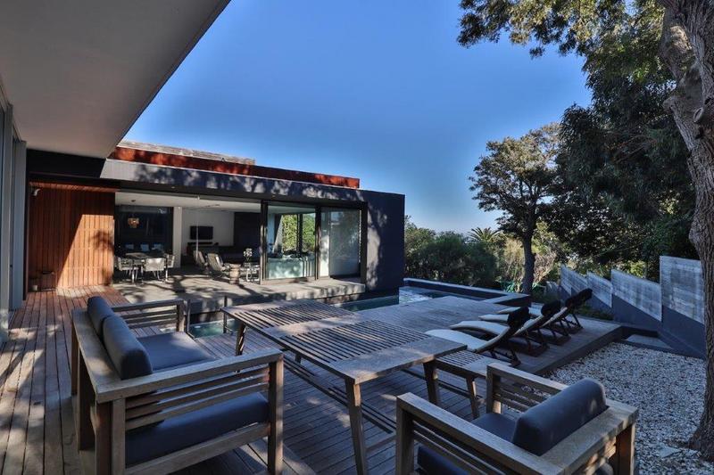 6 Bedroom Property for Sale in Camps Bay Western Cape